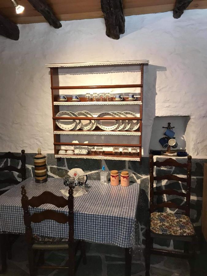 Angelica Lägenhet Ano Syros Exteriör bild