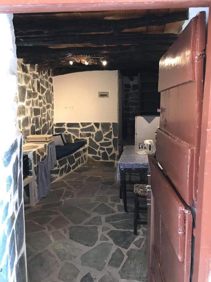 Angelica Lägenhet Ano Syros Exteriör bild